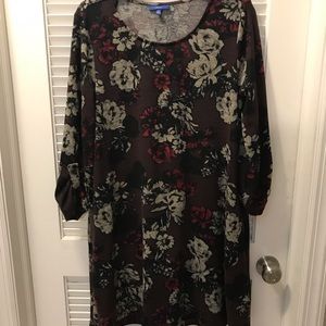 Sweater dress with pockets